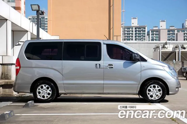 Hyundai Starex 2013 thumb 4