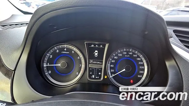 Hyundai Grandeur 2016 thumb 9