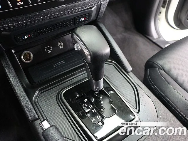 KG_Mobility_Ssangyong Rexton 2021 thumb 8