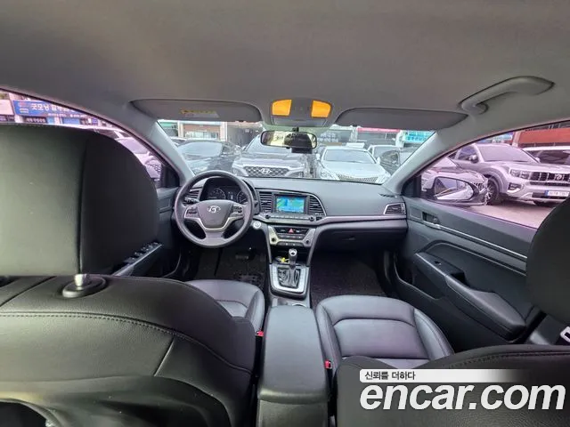 Hyundai Avante 2016 thumb 7