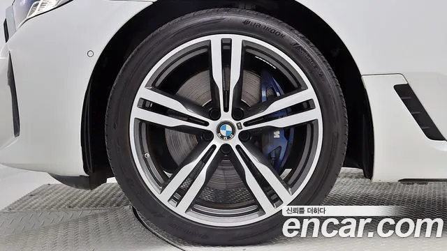 BMW Gran Turismo 2021 thumb 5