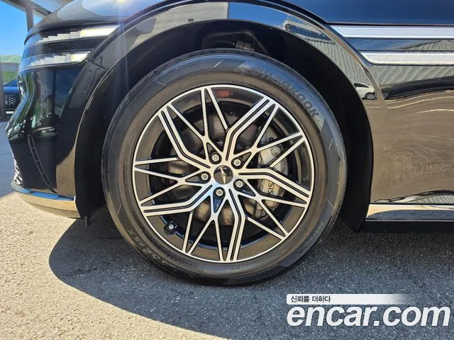 Genesis G90 2023 thumb 6