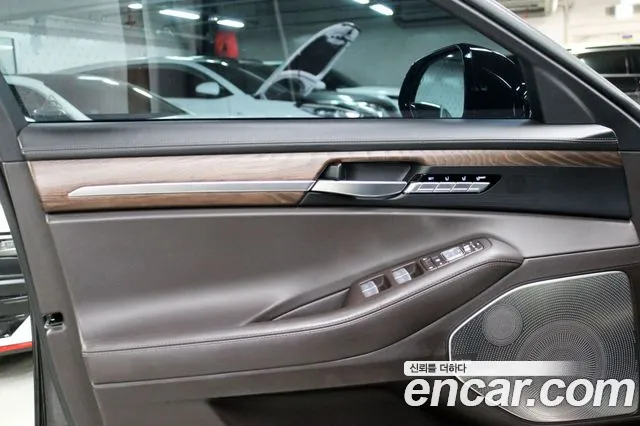 Genesis G90 2020 thumb 7