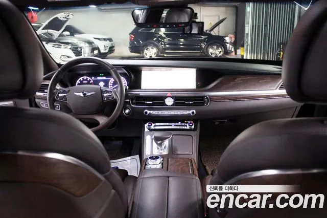 Genesis G90 2020 thumb 9