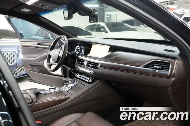 Genesis G90 2020 thumb 10