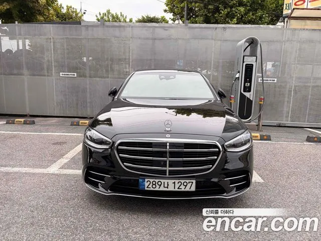 Mercedes-Benz S-Класс 2022 thumb 3