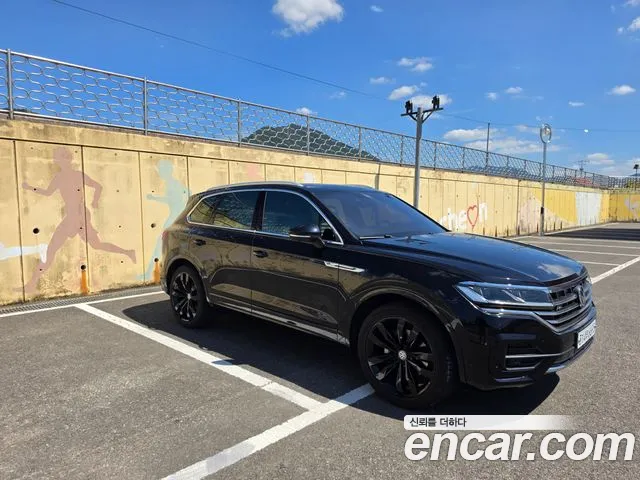Volkswagen Touareg 2020 thumb 10