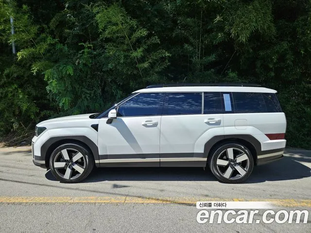 Hyundai Santa Fe 2023 thumb 2