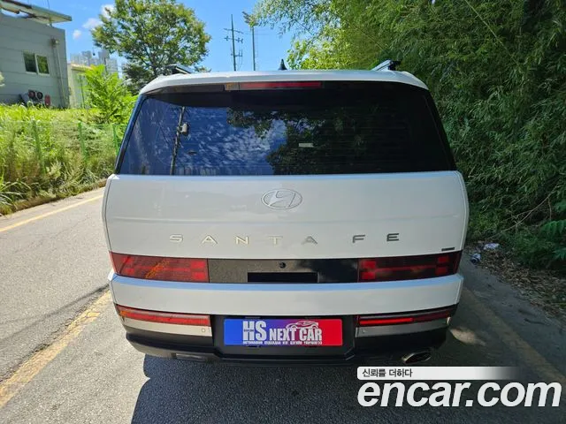 Hyundai Santa Fe 2023 thumb 4
