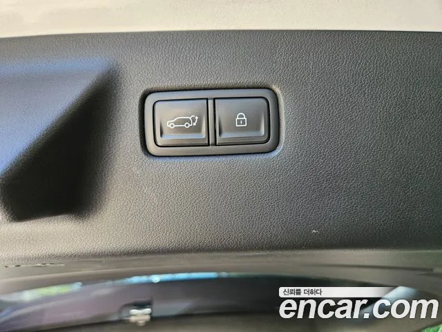 Hyundai Santa Fe 2023 thumb 6