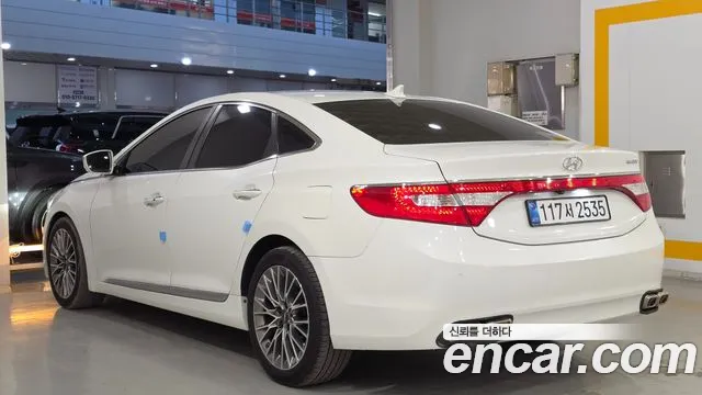 Hyundai Grandeur 2012 thumb 6