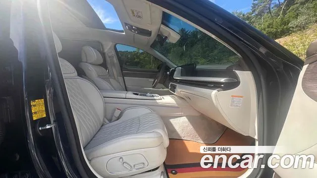 Genesis G90 2022 thumb 7