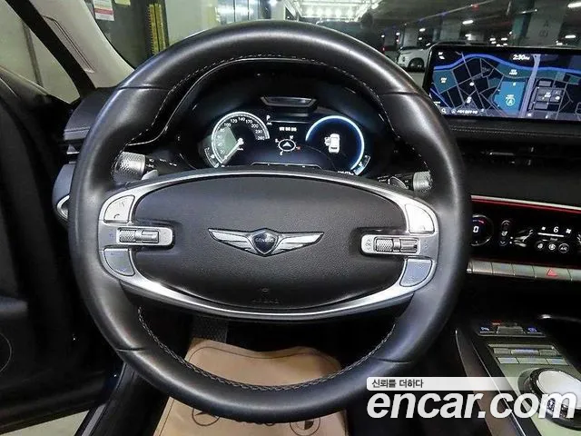 Genesis GV70 2021 thumb 9
