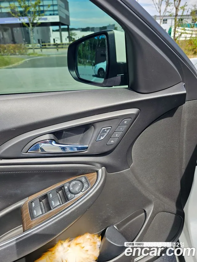 ChevroletGMDaewoo Malibu 2016 thumb 10