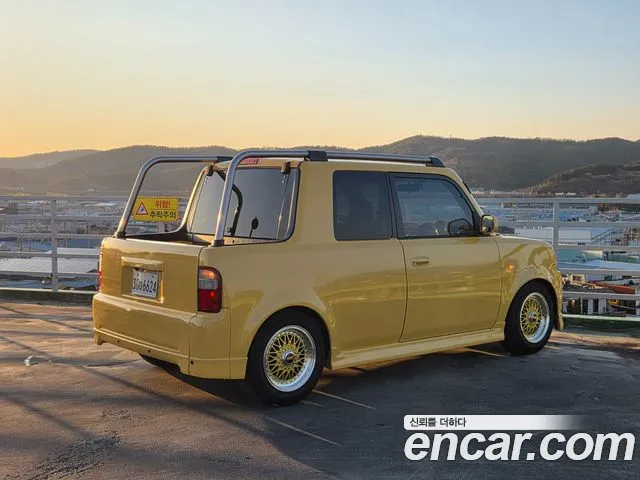 Toyota bB 2001 thumb 2