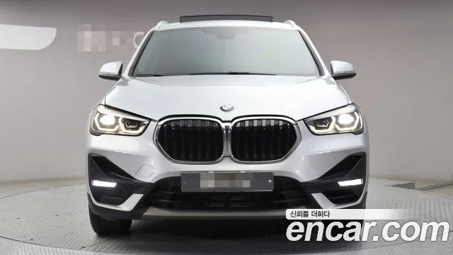 BMW X1 2020 thumb 3