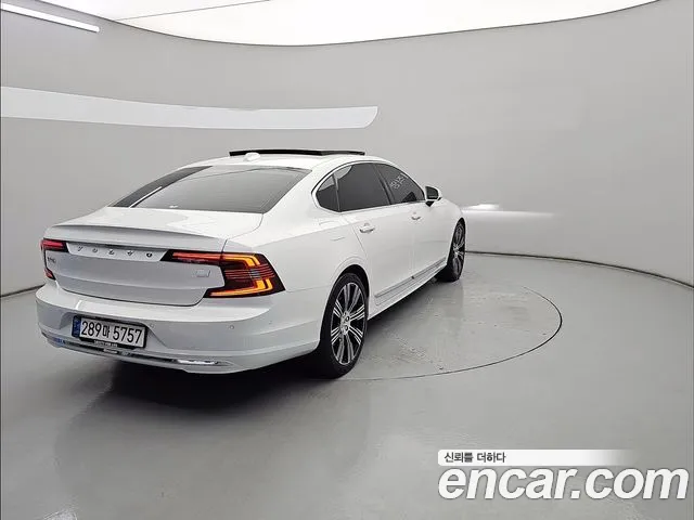 Volvo S90 2022 thumb 2