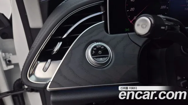 Mercedes-Benz E-Класс 2024 thumb 3