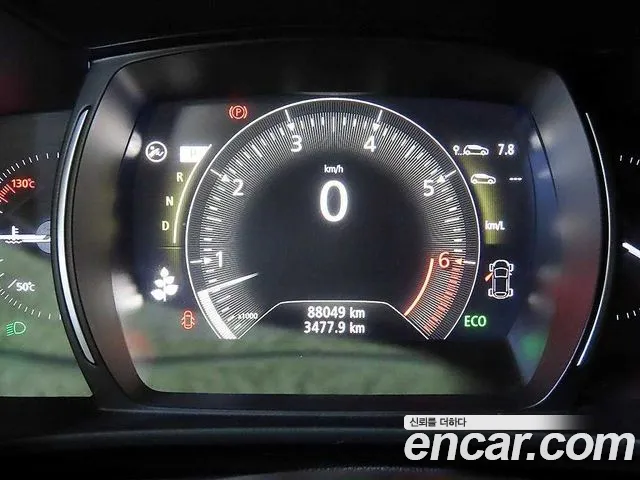 Renault-KoreaSamsung Koleos 2019 thumb 9