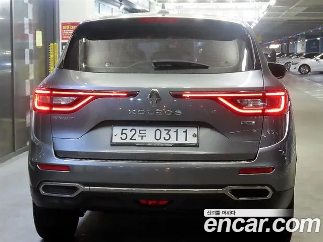 Renault-KoreaSamsung Koleos 2016 thumb 5