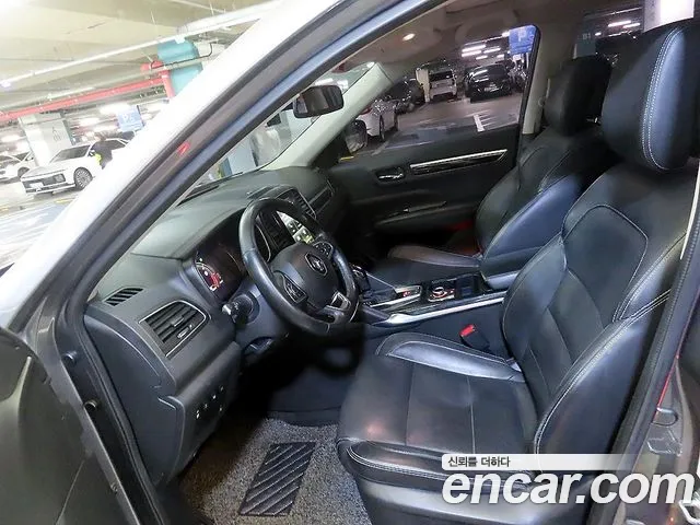 Renault-KoreaSamsung Koleos 2016 thumb 6