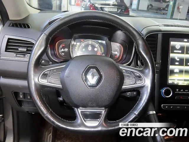 Renault-KoreaSamsung Koleos 2016 thumb 8