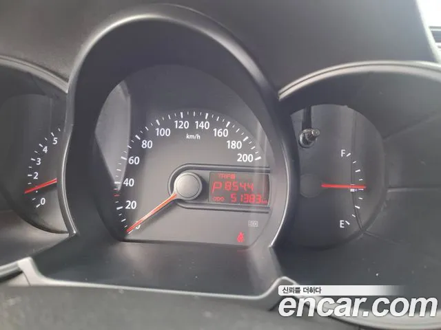 Kia Morning 2011 thumb 8
