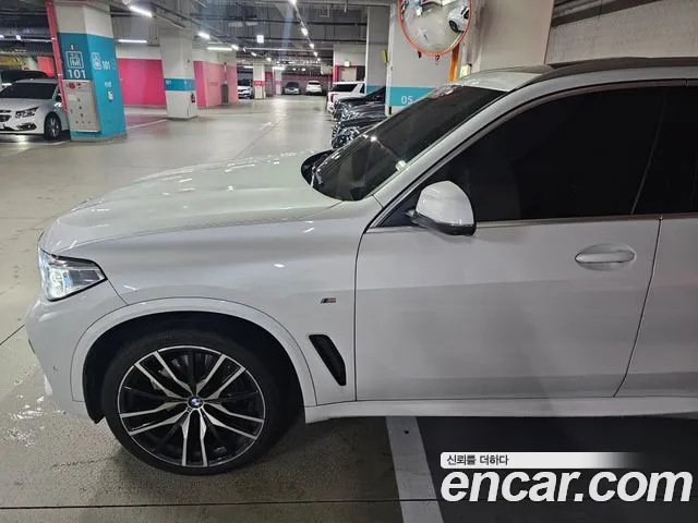 BMW X5 2021 thumb 2