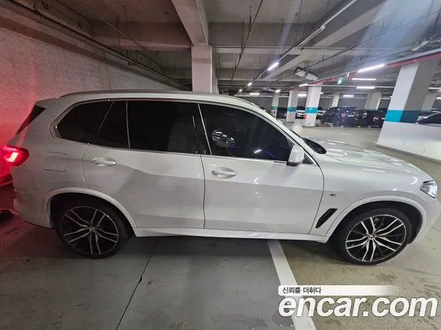 BMW X5 2021 thumb 10