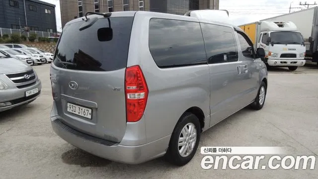 Hyundai Starex 2017 thumb 4