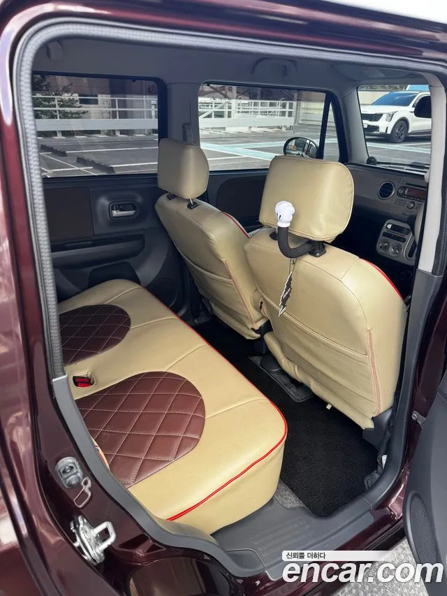 Suzuki Alto Lapin 2012 thumb 7