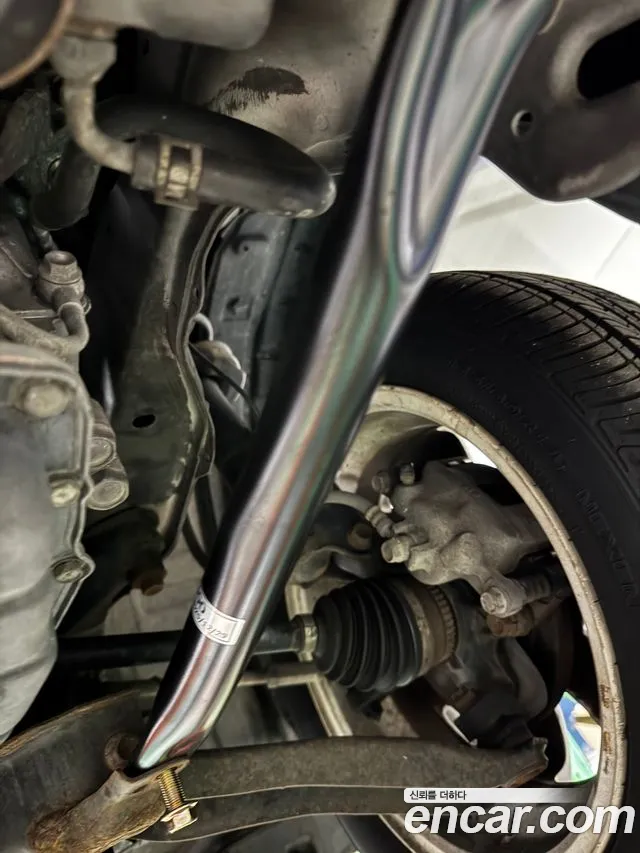 Suzuki Alto Lapin 2012 thumb 10