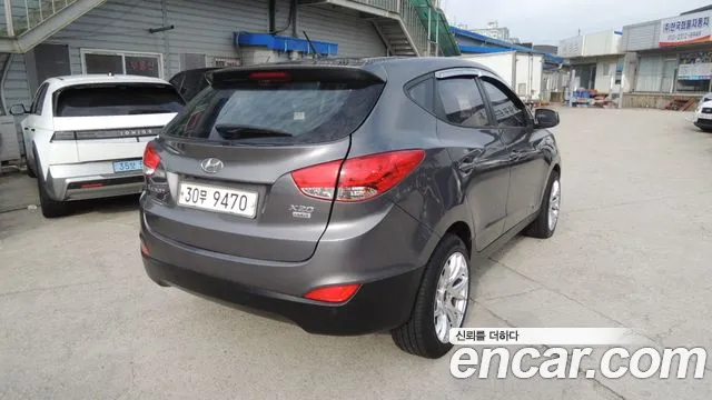 Hyundai Tucson 2010 thumb 4
