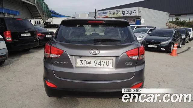 Hyundai Tucson 2010 thumb 5