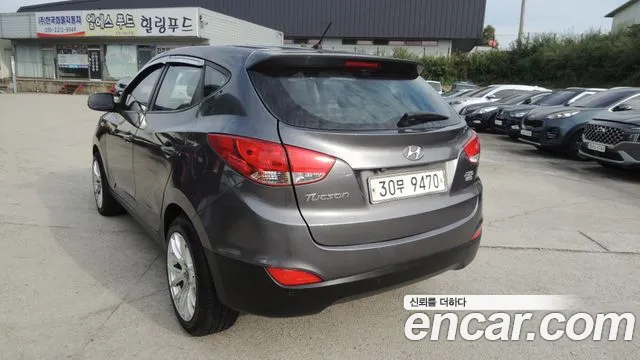 Hyundai Tucson 2010 thumb 6