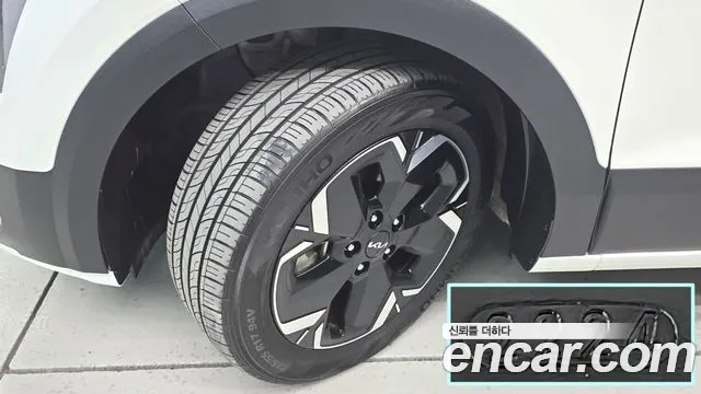 Kia Niro 2022 thumb 5