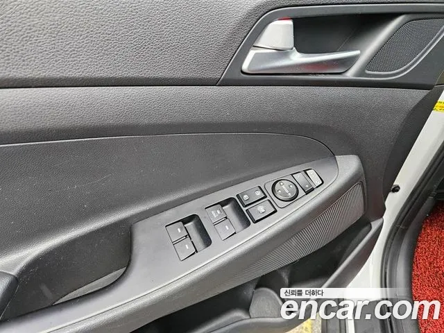 Hyundai Tucson 2015 thumb 10