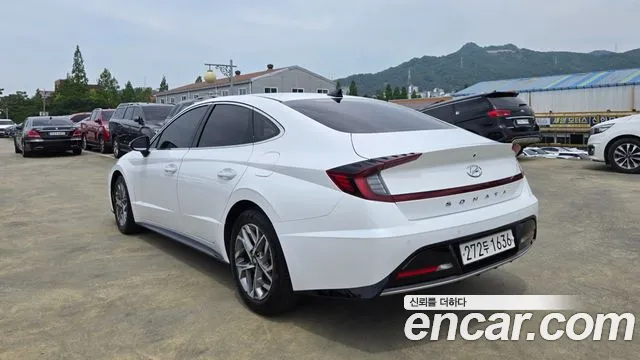 Hyundai Sonata 2022 thumb 2
