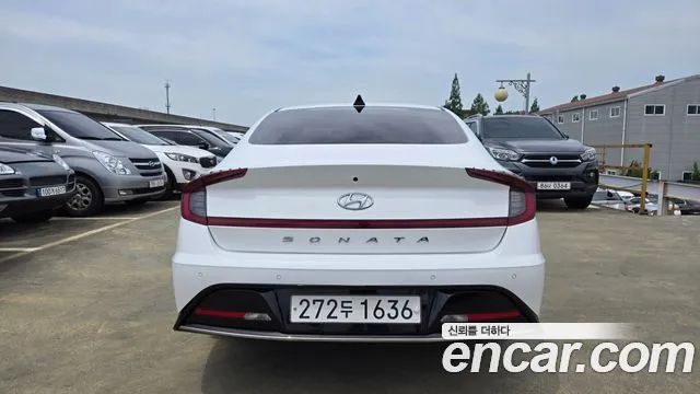 Hyundai Sonata 2022 thumb 4