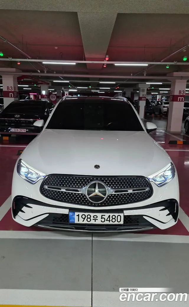 Mercedes-Benz GLC 2024 thumb 3