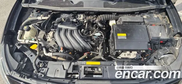 Renault-KoreaSamsung Fluence 2015 thumb 6