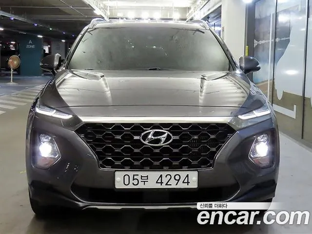 Hyundai Santa Fe 2018 thumb 2