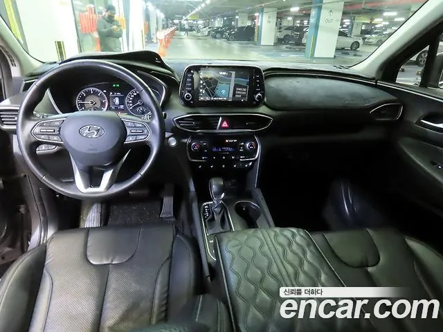 Hyundai Santa Fe 2018 thumb 10