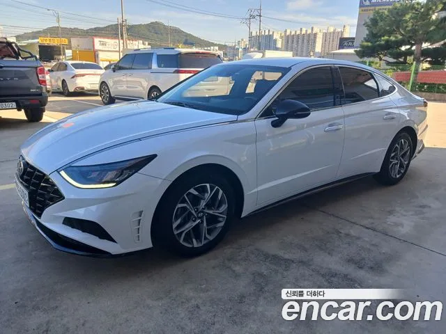 Hyundai Sonata 2022 thumb 2