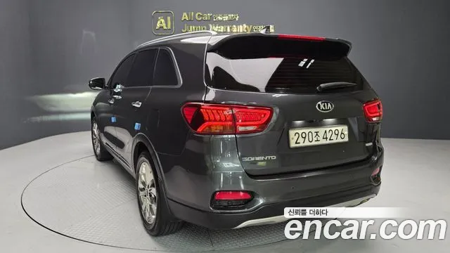 Kia Sorento 2019 thumb 4