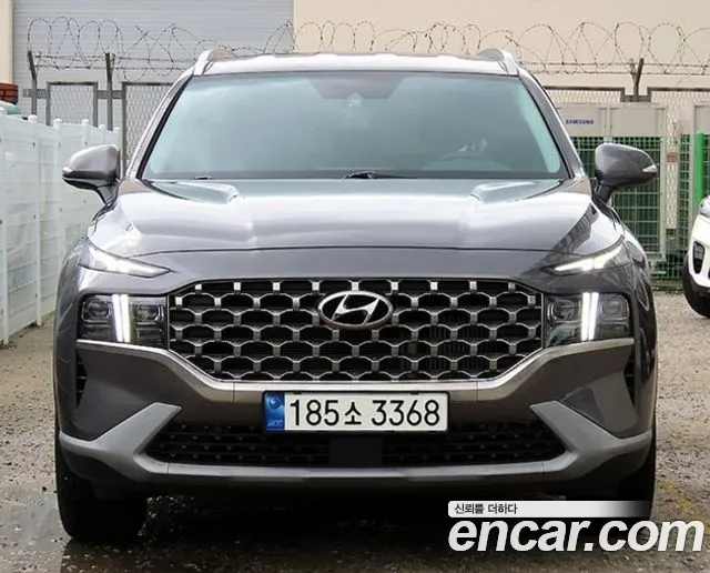 Hyundai Santa Fe 2023 thumb 3