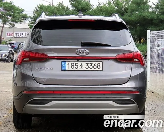 Hyundai Santa Fe 2023 thumb 4