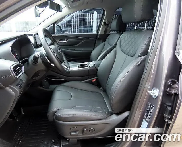 Hyundai Santa Fe 2023 thumb 5