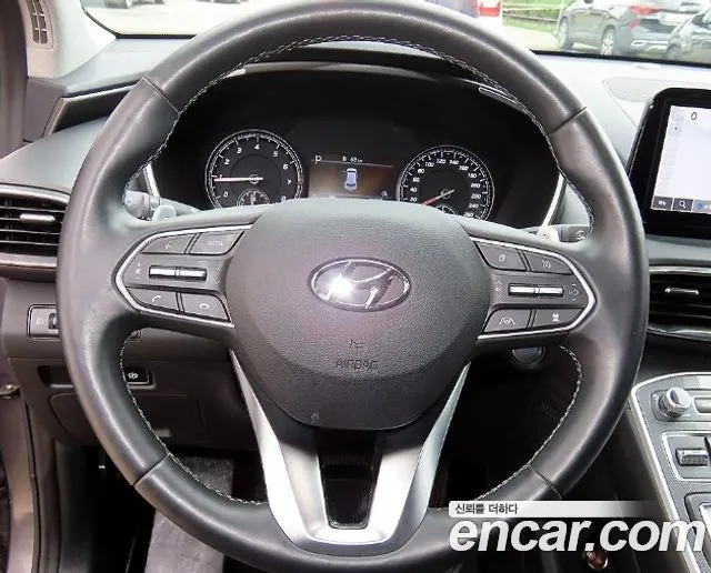 Hyundai Santa Fe 2023 thumb 8