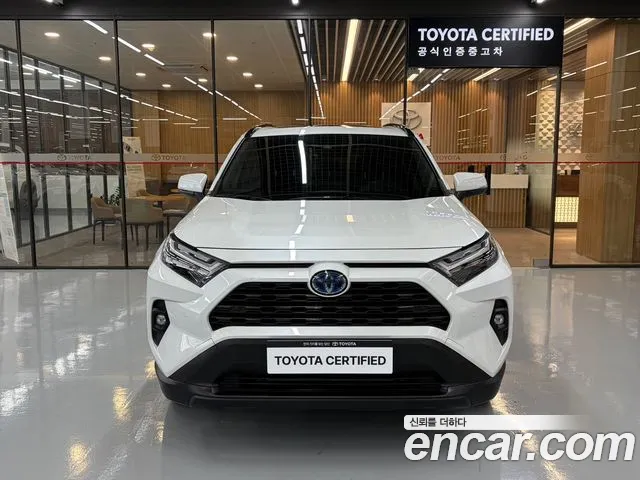 Toyota RAV4 2023 thumb 3